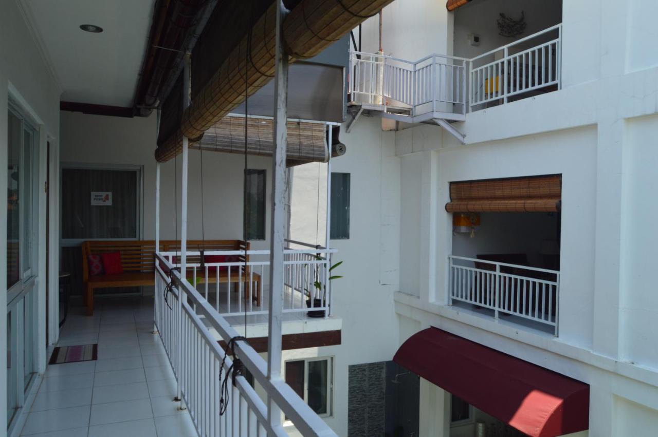 Askara Guest House & Hostel Ubud  Exterior photo